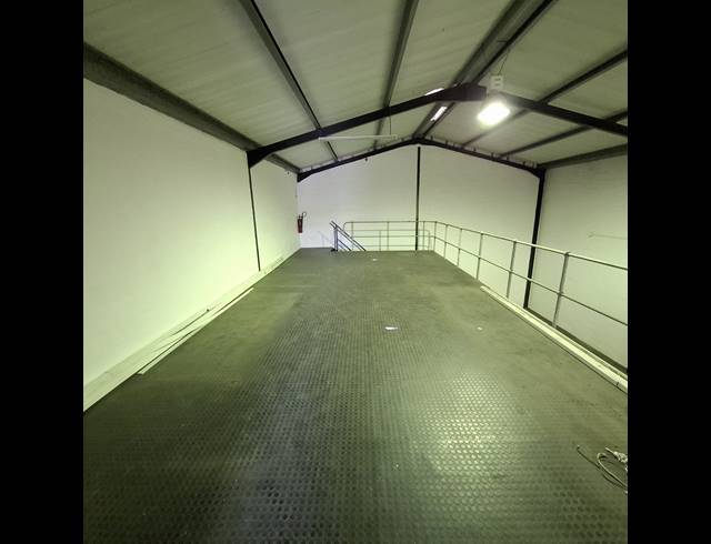 253M² WAREHOUSE TO LET IN BRACKENFELL CENTRAL